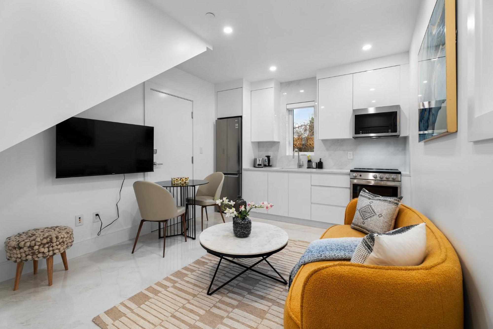 Brand New 2 Bedroom Point Grey Getaway Βανκούβερ Εξωτερικό φωτογραφία